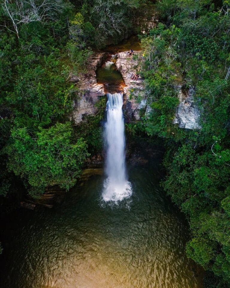 Cachoeira do Abade: um refúgio completo no cerrado goiano