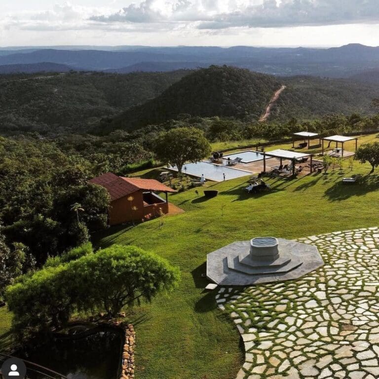 Villa dos Pireneus: natureza, charme e sabores serranos