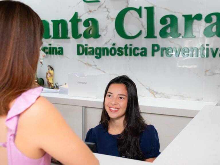 Clínica Santa Clara em Pirenópolis: serviços médicos e laboratoriais